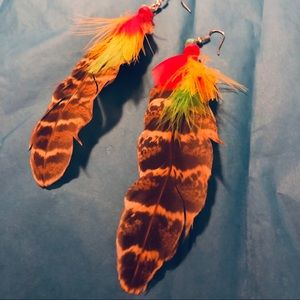 BIRD FEATHER Vintage Earrings!